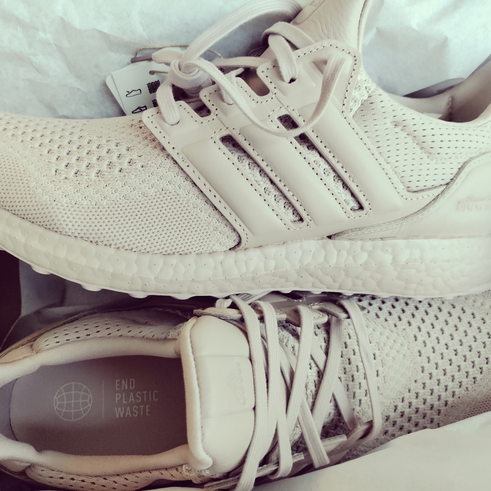 Adidas - Picture 2 of 2